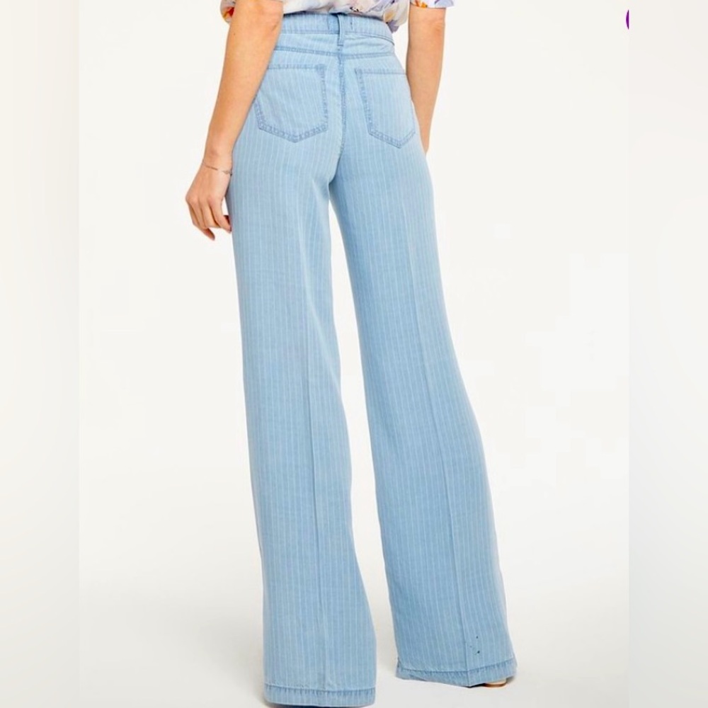 NYDJ Theresa Wide leg jeans.  Summer weight denim, light blue with subtle stripe